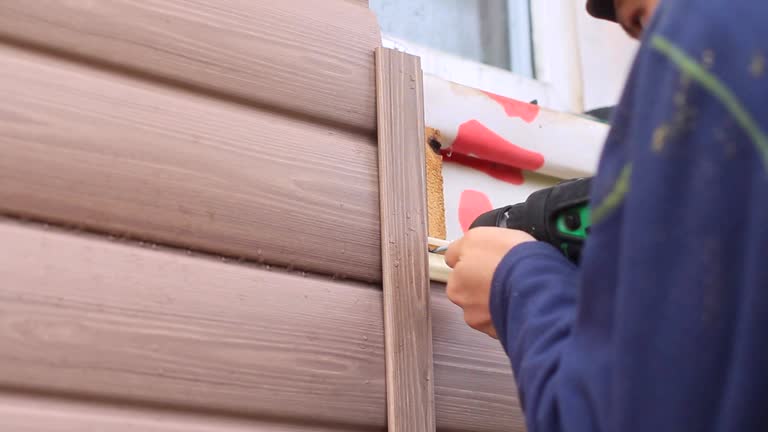 Custom Trim and Detailing for Siding in Eclectic, AL